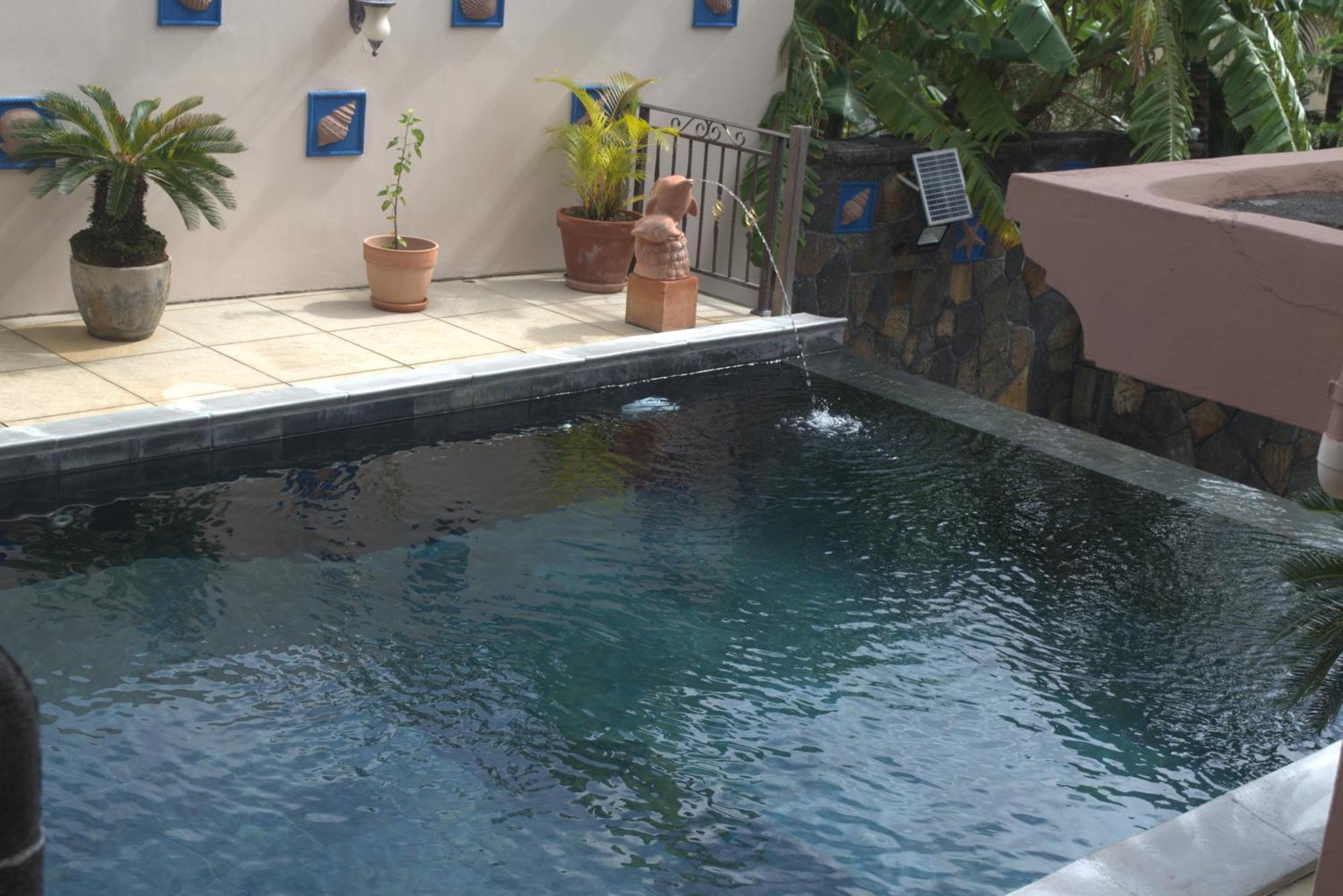 Blue Pearl Resort La Gaulette Exterior foto