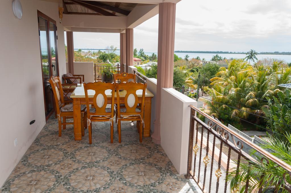 Blue Pearl Resort La Gaulette Exterior foto