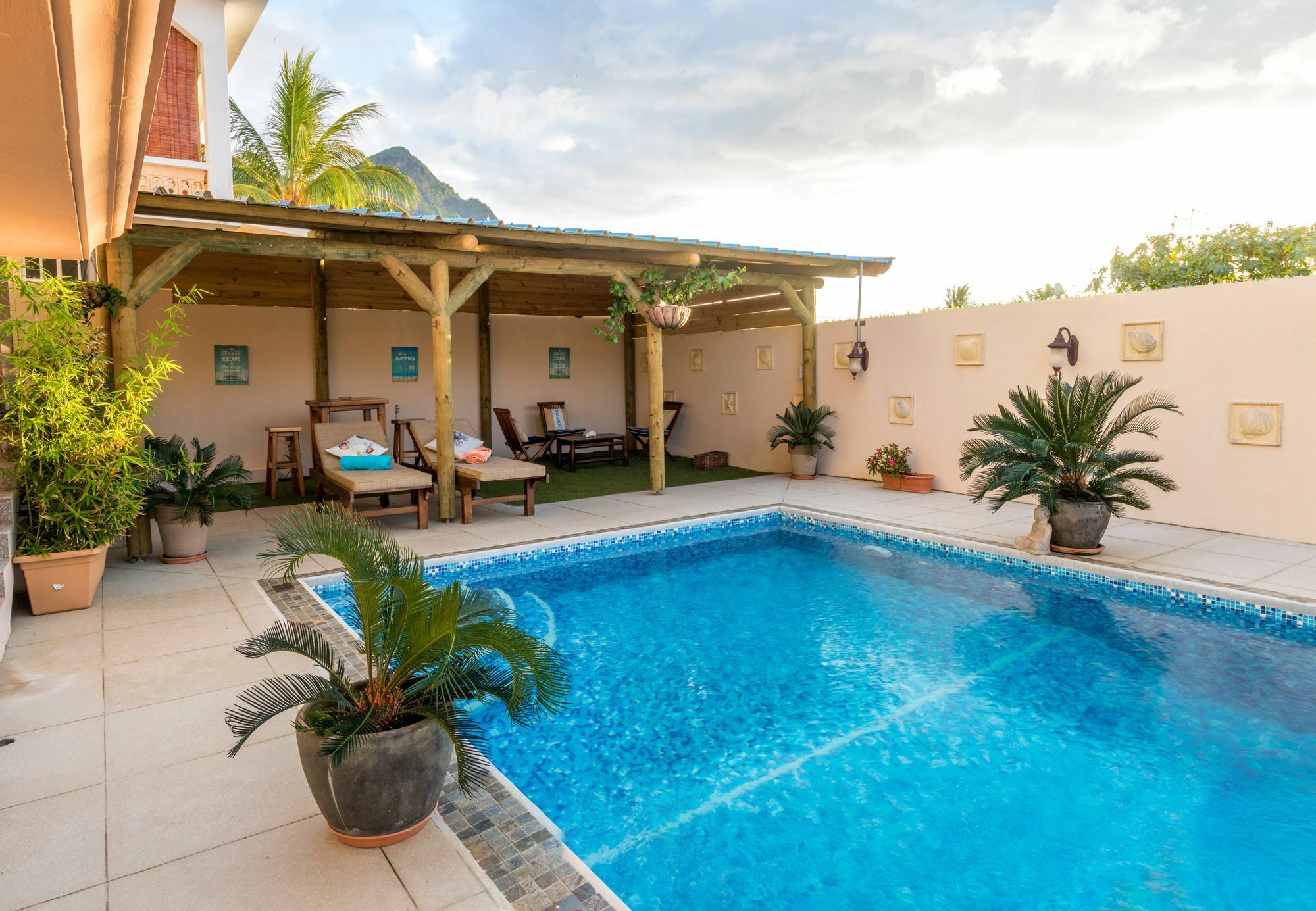 Blue Pearl Resort La Gaulette Exterior foto